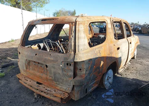 2002 Toyota Sequoia Sr5 V8 z USA, uszkodzony, nr VIN 5TDBT44A72S073523